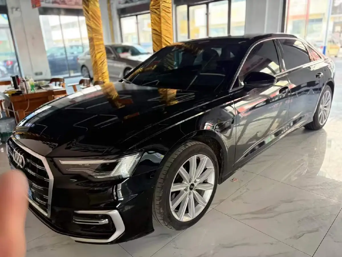 2023 Audi A6L 2.0T 245HP L4 7DCT