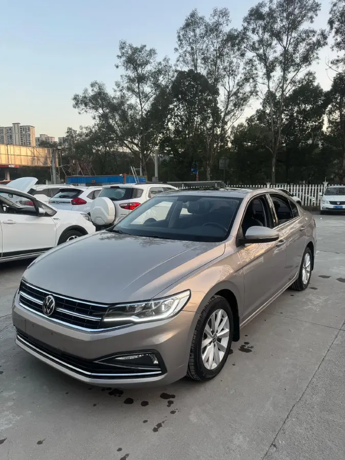 2021 Volkswagen Bora 1.5L 113HP L4 6AT