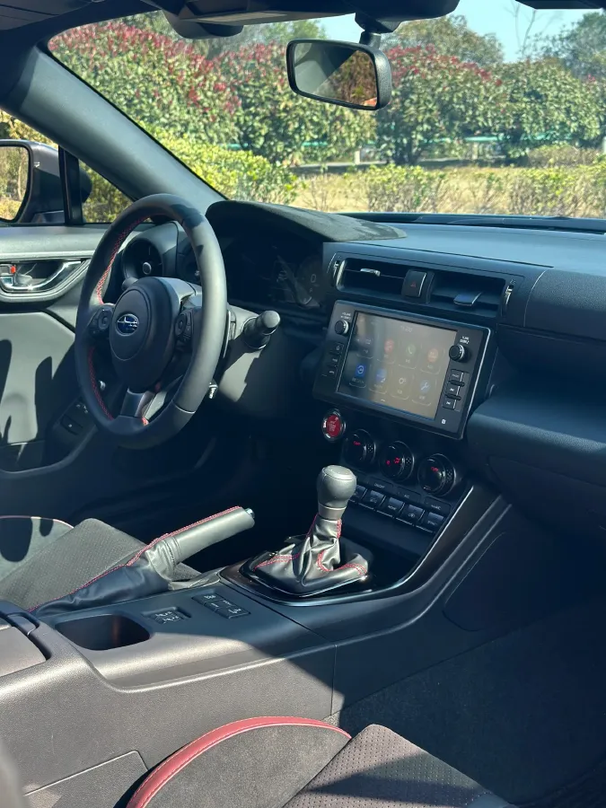 2024 Subaru Outback 2.5L 169HP H4 CVT,autocango,china used car exporter,china ev exporter,chinese used car exporter,chinese used ev exporter