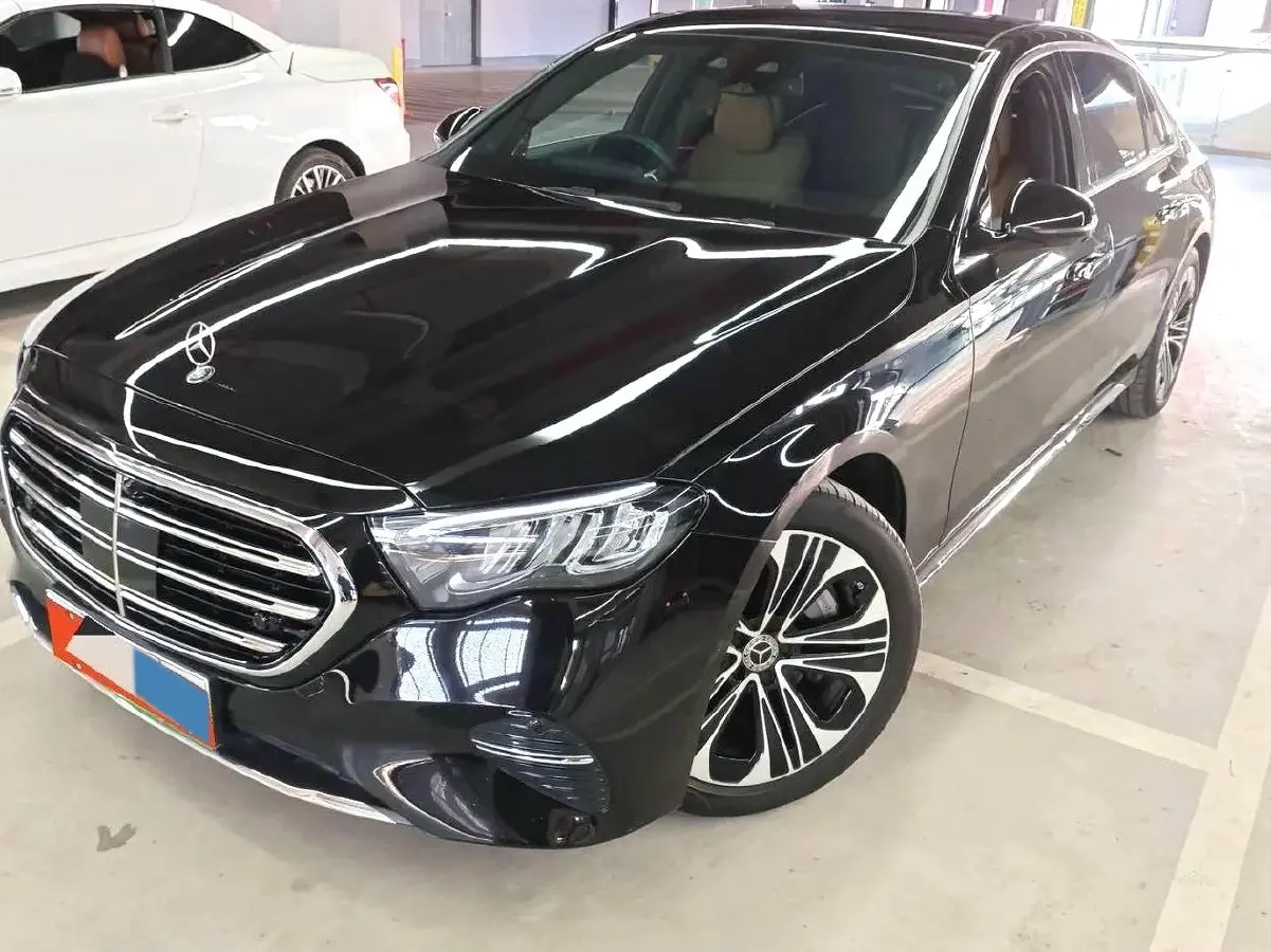 2024 Mercedes-Benz E Class 2.0T 204HP L4 9AT PHEV 25.4KWH