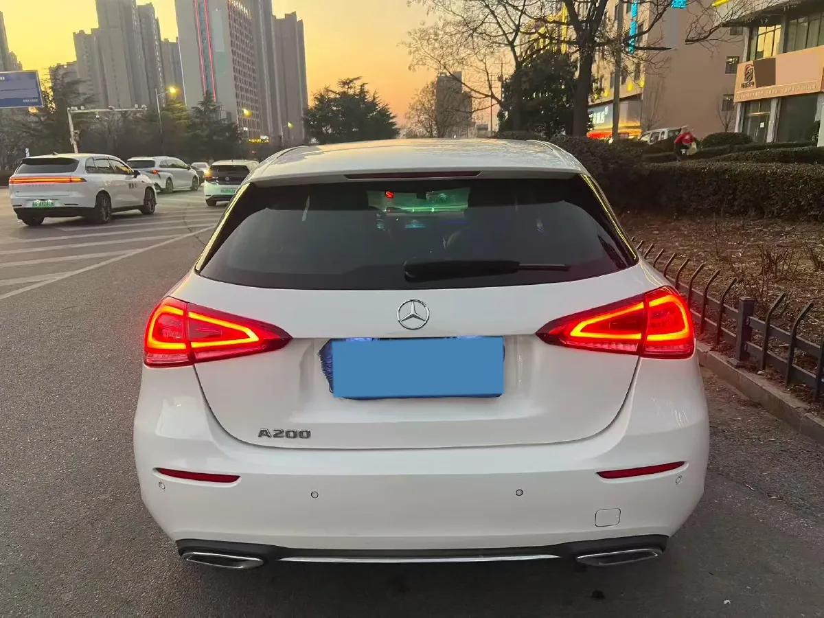 2019 Mercedes-Benz A Class 1.3T 163HP L4 7DCT,autocango,china used car exporter,china ev exporter,chinese used car exporter,chinese used ev exporter