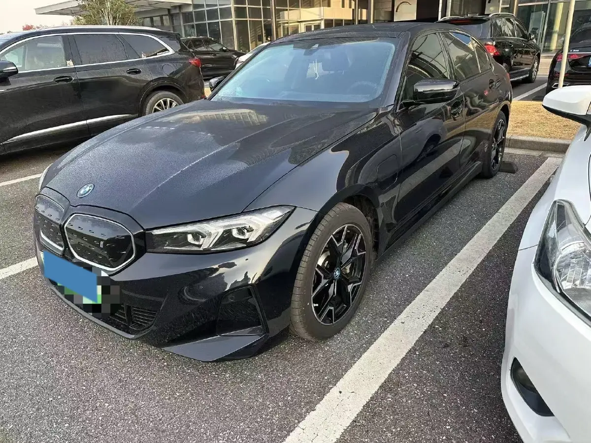 2024 BMW i3 BEV 79.05KWH