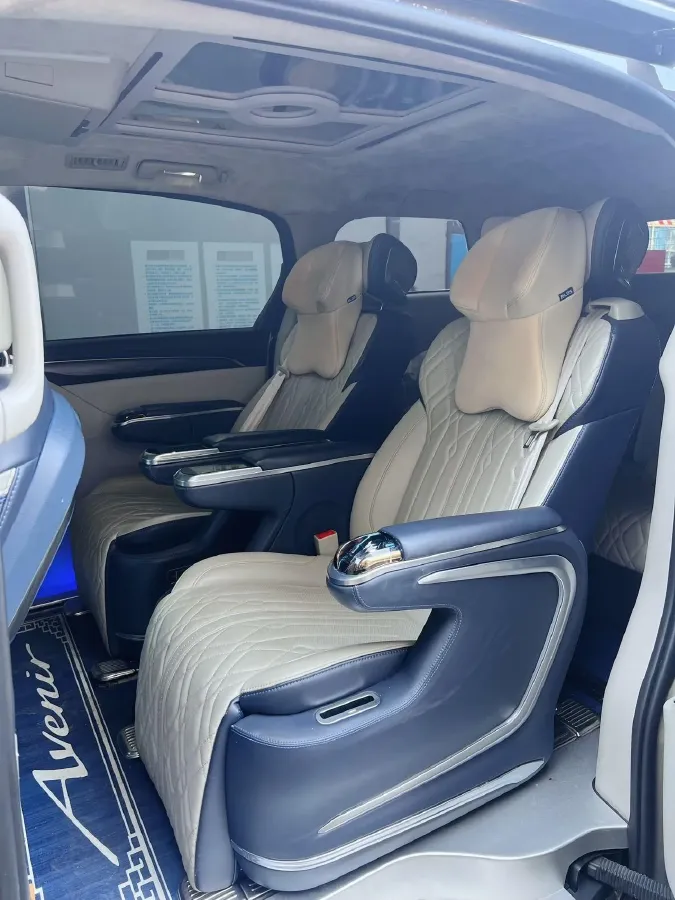 2020 Buick GL8 2.0T 237HP L4 9AT,autocango,china used car exporter,china ev exporter,chinese used car exporter,chinese used ev exporter