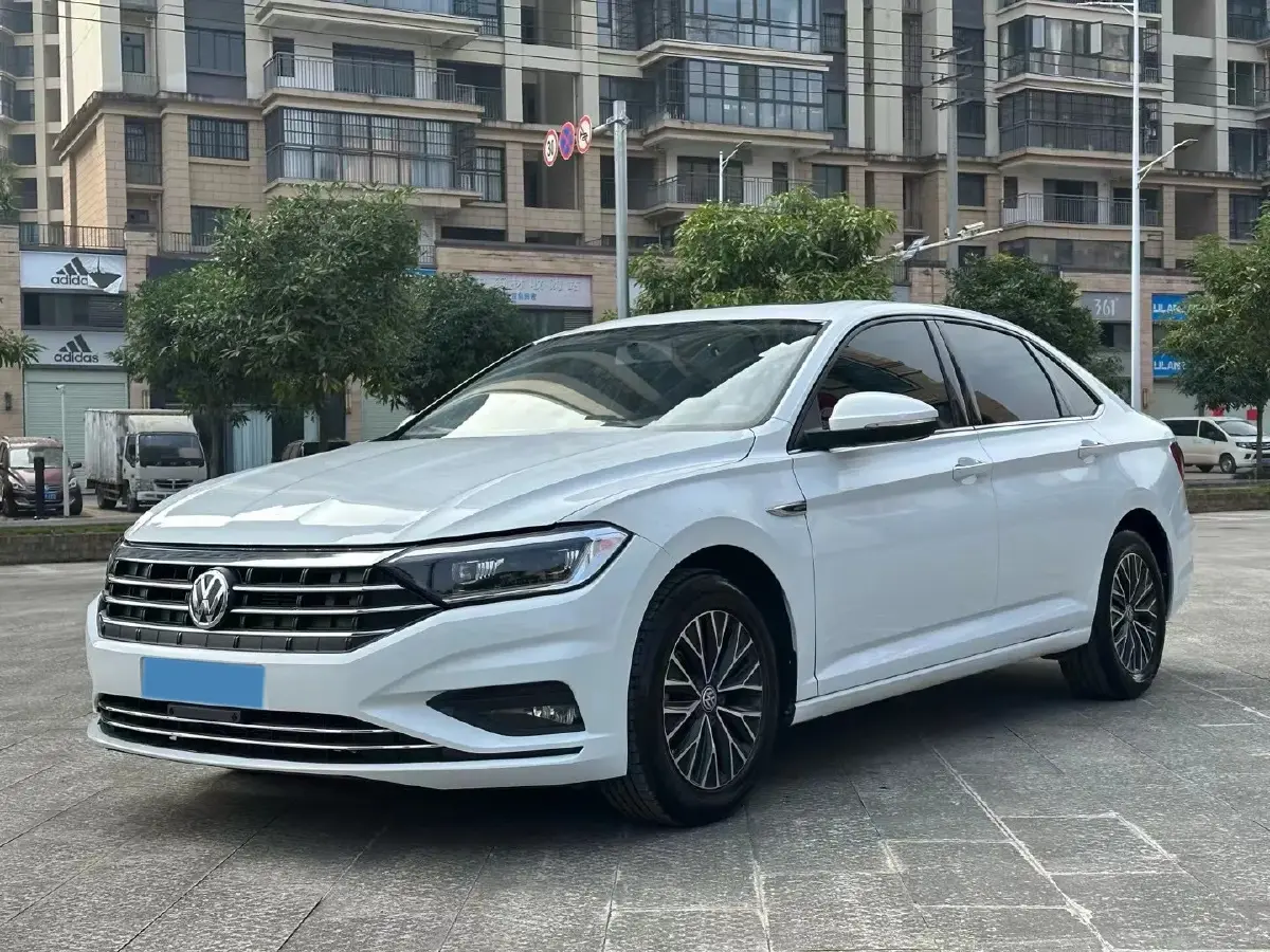 2020 Volkswagen Sagitar 1.4T 150HP L4 7DCT