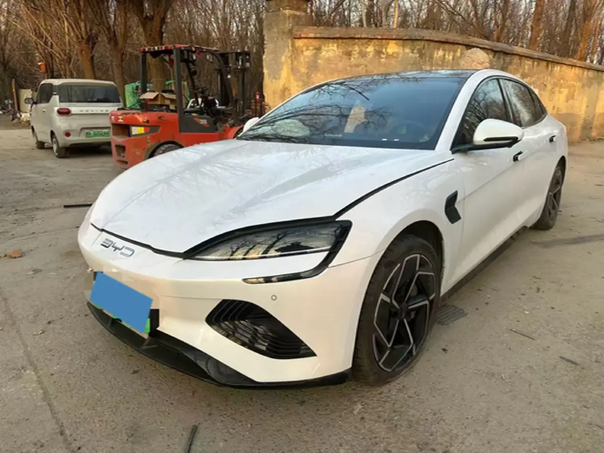 2022 AITO AITO M5 Range Extended 125HP REEV 40KWH