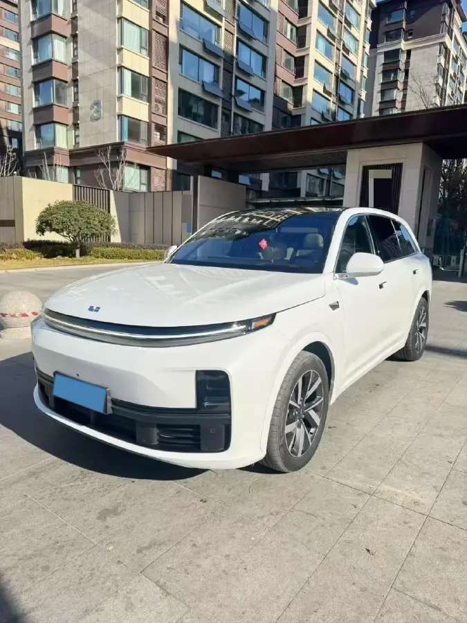 2023 Li L7 Range Extended 154HP REEV 40.9KWH