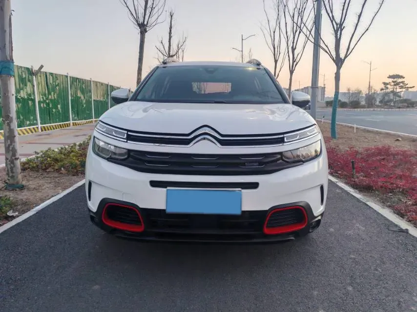 2019 Citroen C5 Aircross 1.6T 167HP L4 6AT,autocango,china used car exporter,china ev exporter,chinese used car exporter,chinese used ev exporter