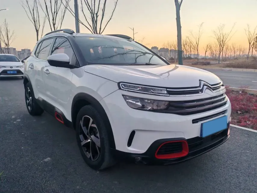 2019 Citroen C5 Aircross 1.6T 167HP L4 6AT,autocango,china used car exporter,china ev exporter,chinese used car exporter,chinese used ev exporter