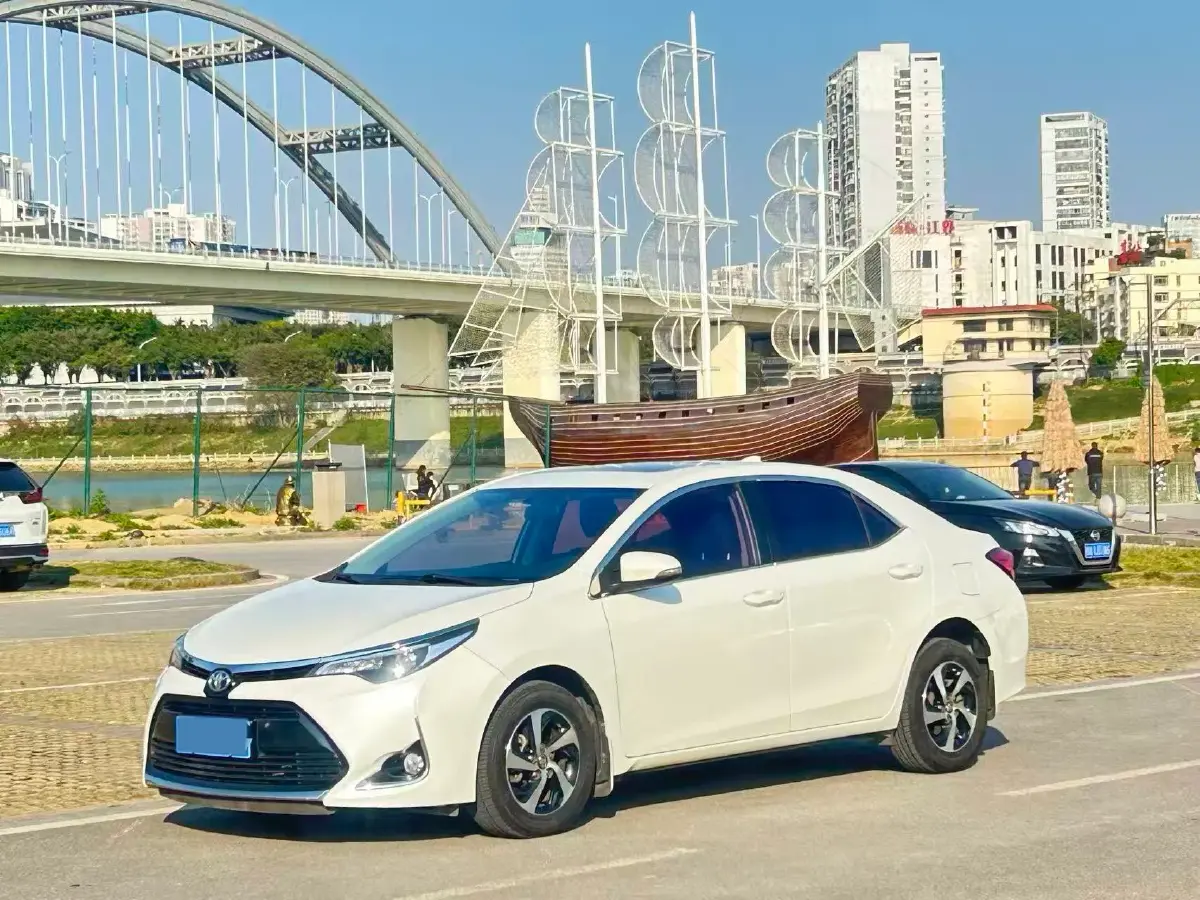 2017 Toyota Levin 1.2T 116HP L4 CVT