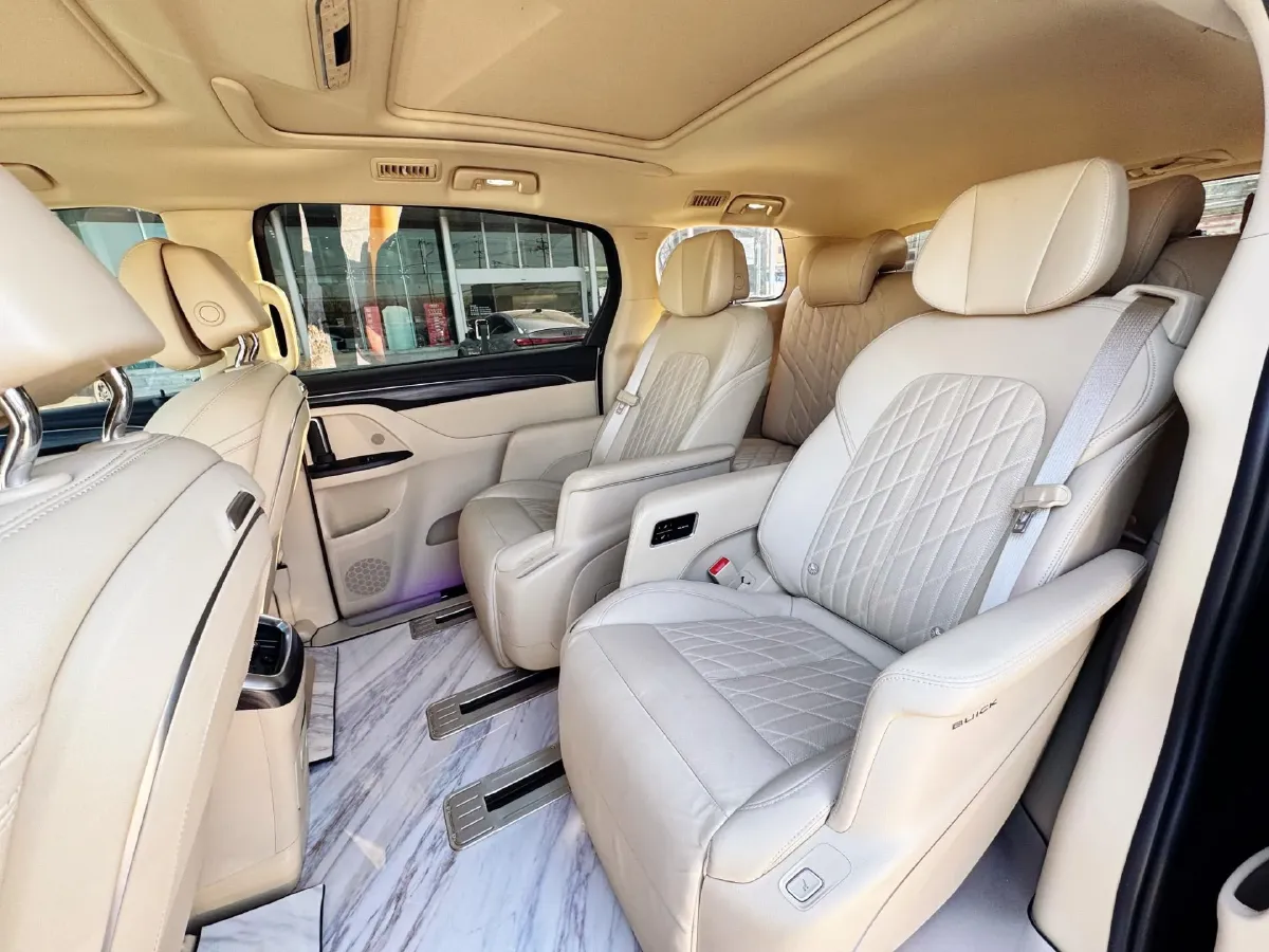 2023 Buick GL8 2.0T 237HP L4 9AT,autocango,china used car exporter,china ev exporter,chinese used car exporter,chinese used ev exporter