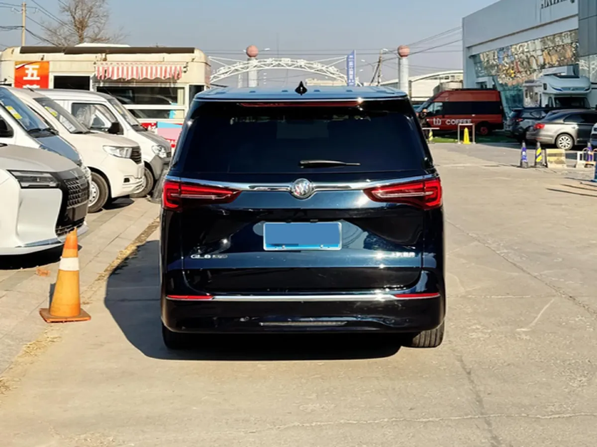 2023 Buick GL8 2.0T 237HP L4 9AT,autocango,china used car exporter,china ev exporter,chinese used car exporter,chinese used ev exporter