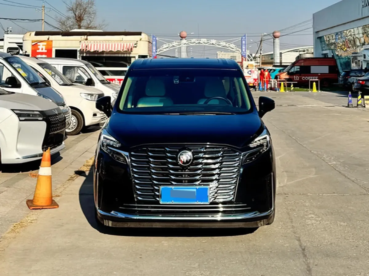 2023 Buick GL8 2.0T 237HP L4 9AT,autocango,china used car exporter,china ev exporter,chinese used car exporter,chinese used ev exporter