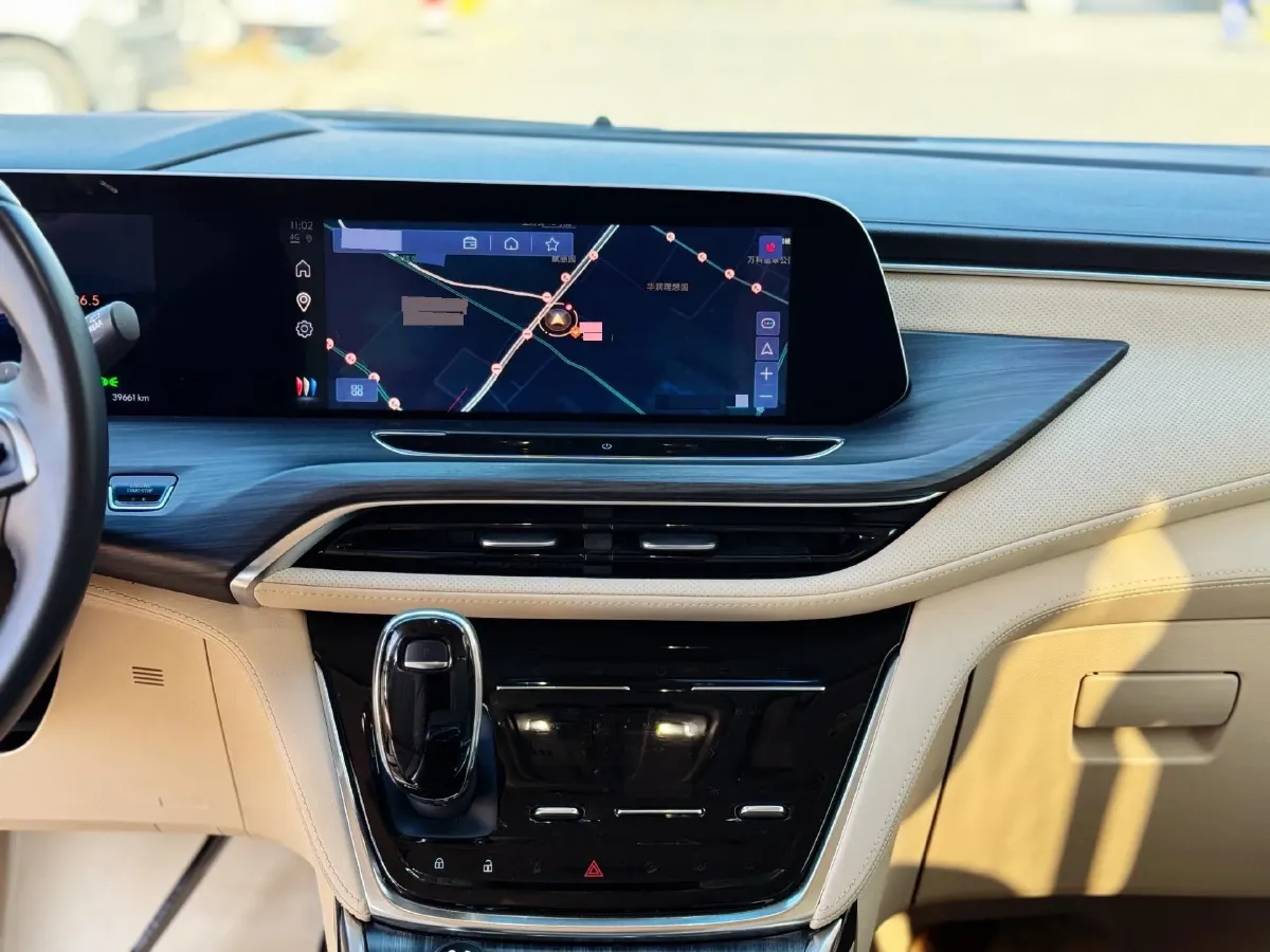 2023 Buick GL8 2.0T 237HP L4 9AT,autocango,china used car exporter,china ev exporter,chinese used car exporter,chinese used ev exporter