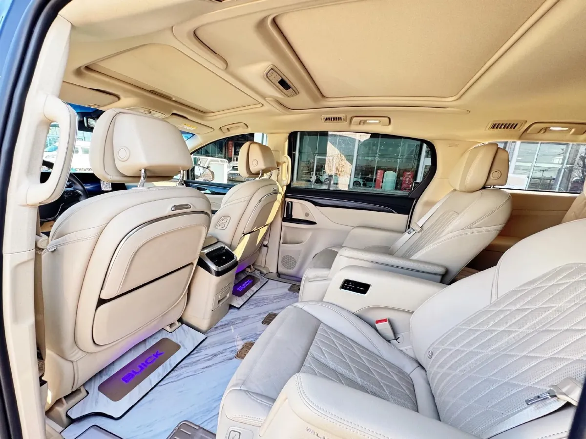 2023 Buick GL8 2.0T 237HP L4 9AT,autocango,china used car exporter,china ev exporter,chinese used car exporter,chinese used ev exporter