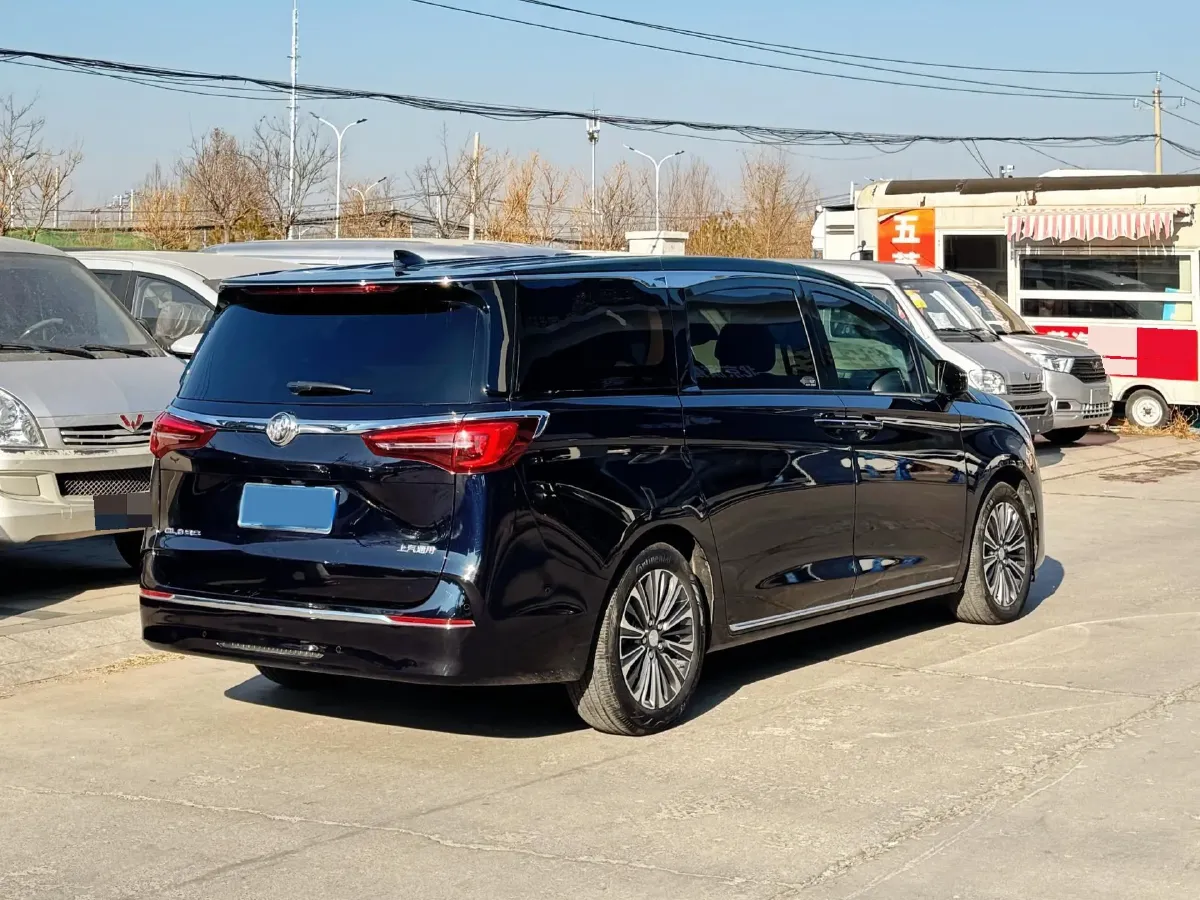 2023 Buick GL8 2.0T 237HP L4 9AT,autocango,china used car exporter,china ev exporter,chinese used car exporter,chinese used ev exporter