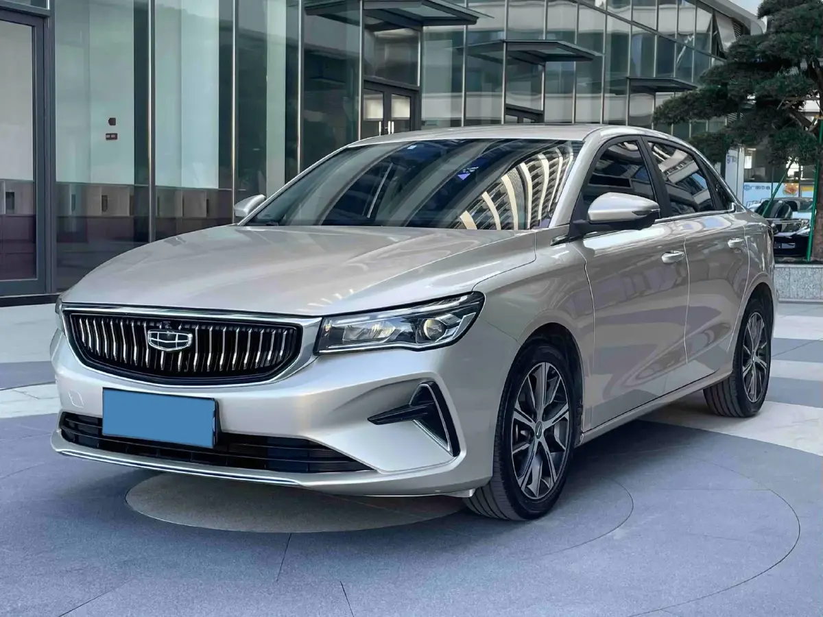2022 Geely Emgrand 1.5L 114HP L4 CVT