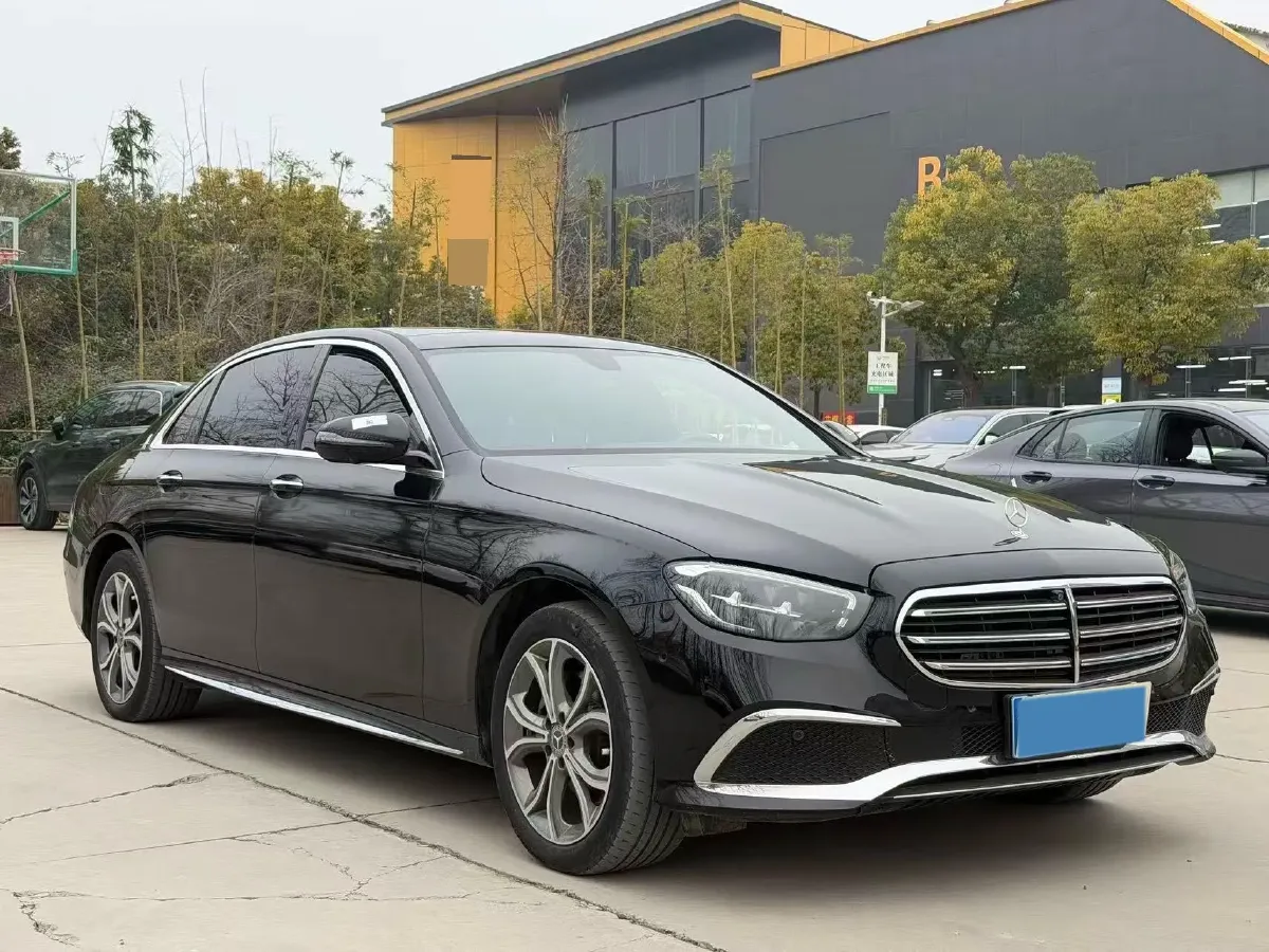 2023 Mercedes-Benz E Class 2.0T 258HP L4 9AT,autocango,china used car exporter,china ev exporter,chinese used car exporter,chinese used ev exporter