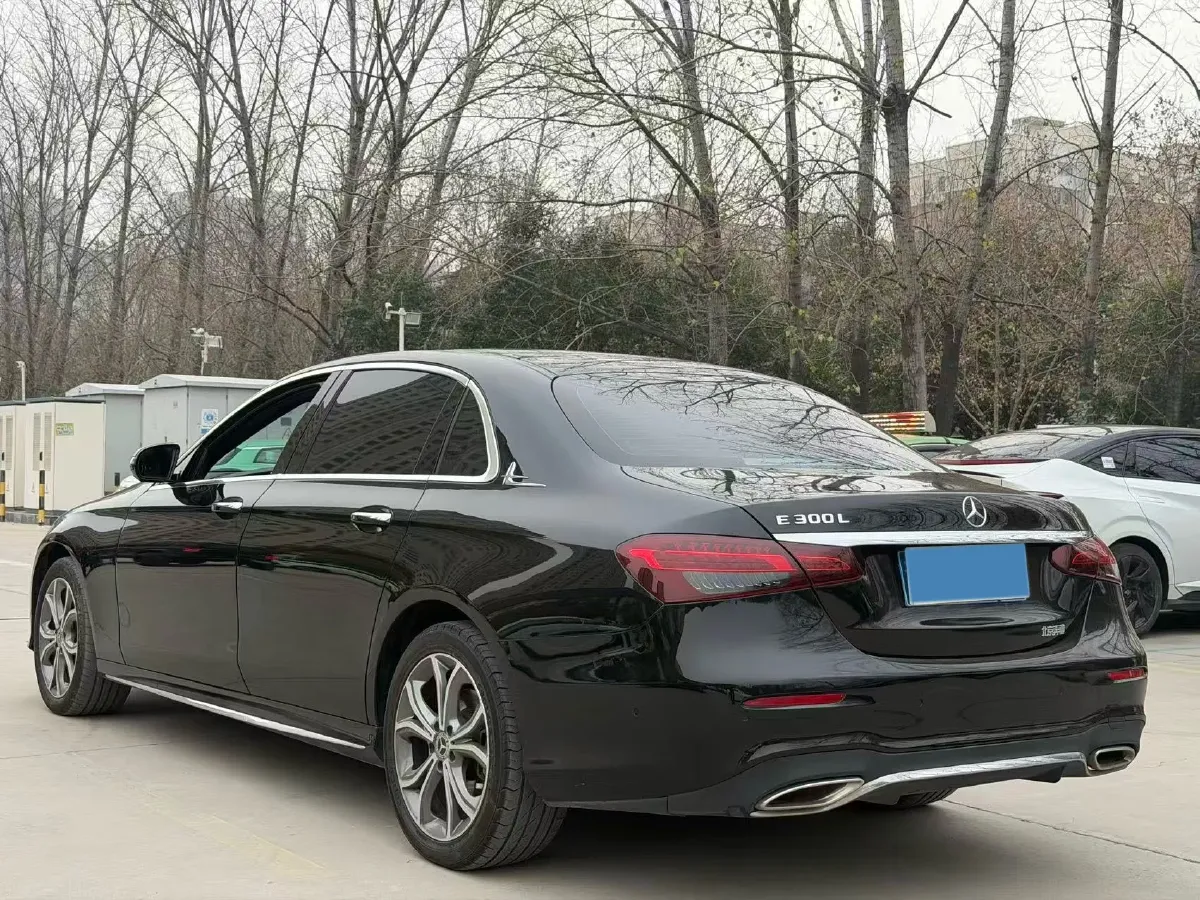 2023 Mercedes-Benz E Class 2.0T 258HP L4 9AT,autocango,china used car exporter,china ev exporter,chinese used car exporter,chinese used ev exporter