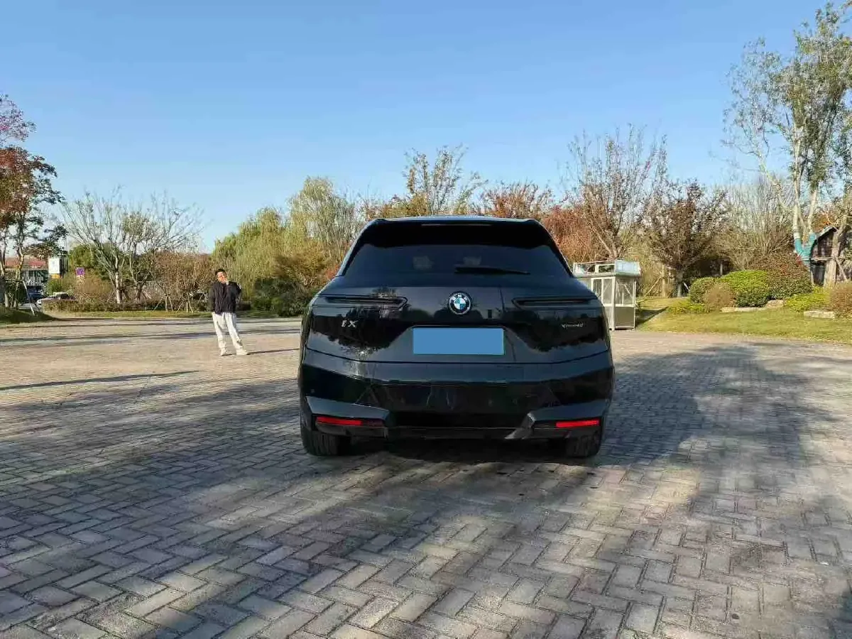 2022 BMW iX BEV 76.6KWH,autocango,china used car exporter,china ev exporter,chinese used car exporter,chinese used ev exporter