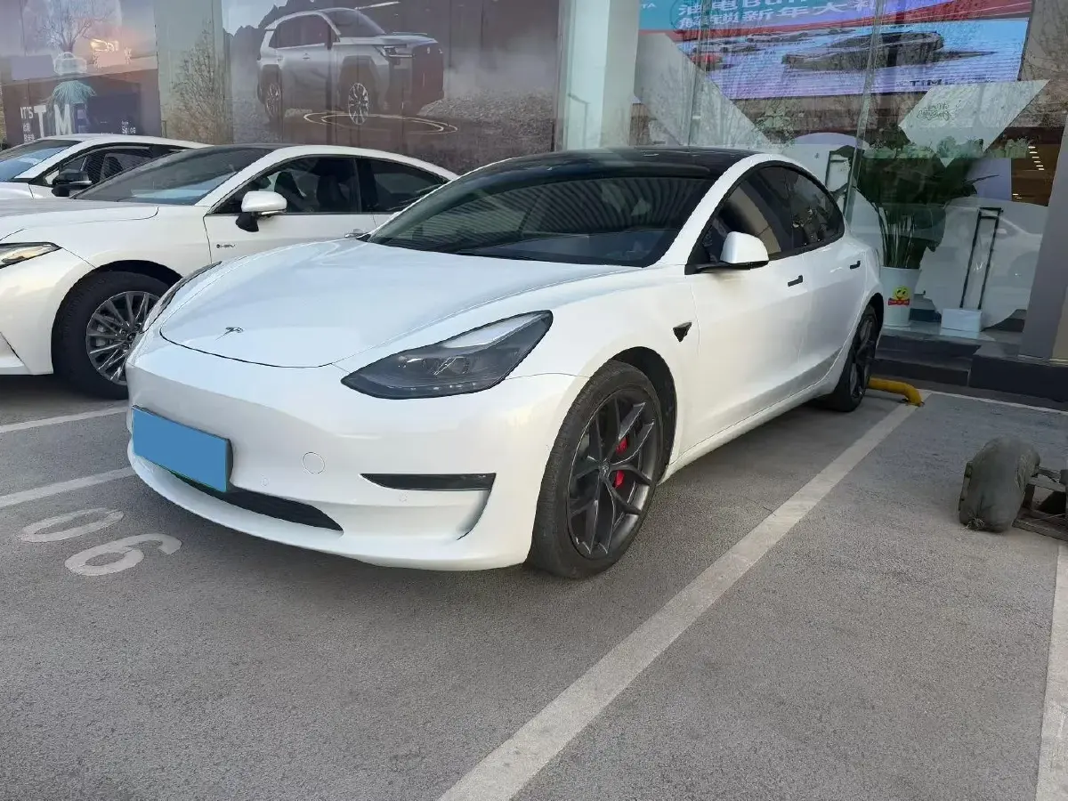 2021 Tesla Model 3 BEV 76.8KWH
