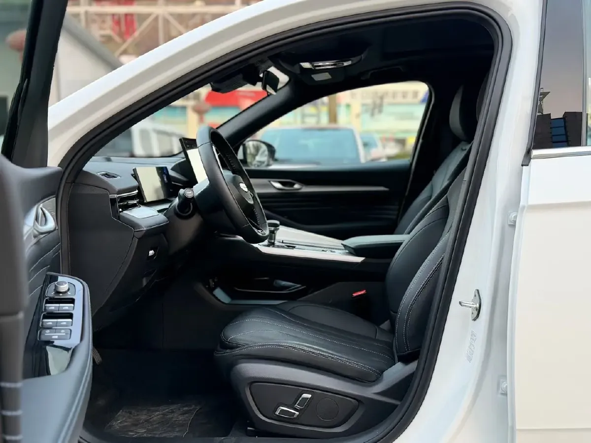 2026 Geely Preface 1.5T 181HP L4 7DCT,autocango,china used car exporter,china ev exporter,chinese used car exporter,chinese used ev exporter