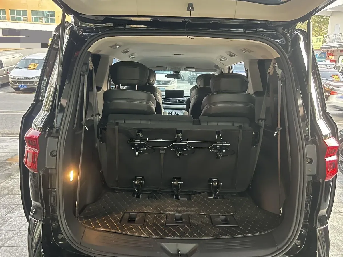 2023 MAXUS G20 2.0T 261HP L4 8AT,autocango,china used car exporter,china ev exporter,chinese used car exporter,chinese used ev exporter