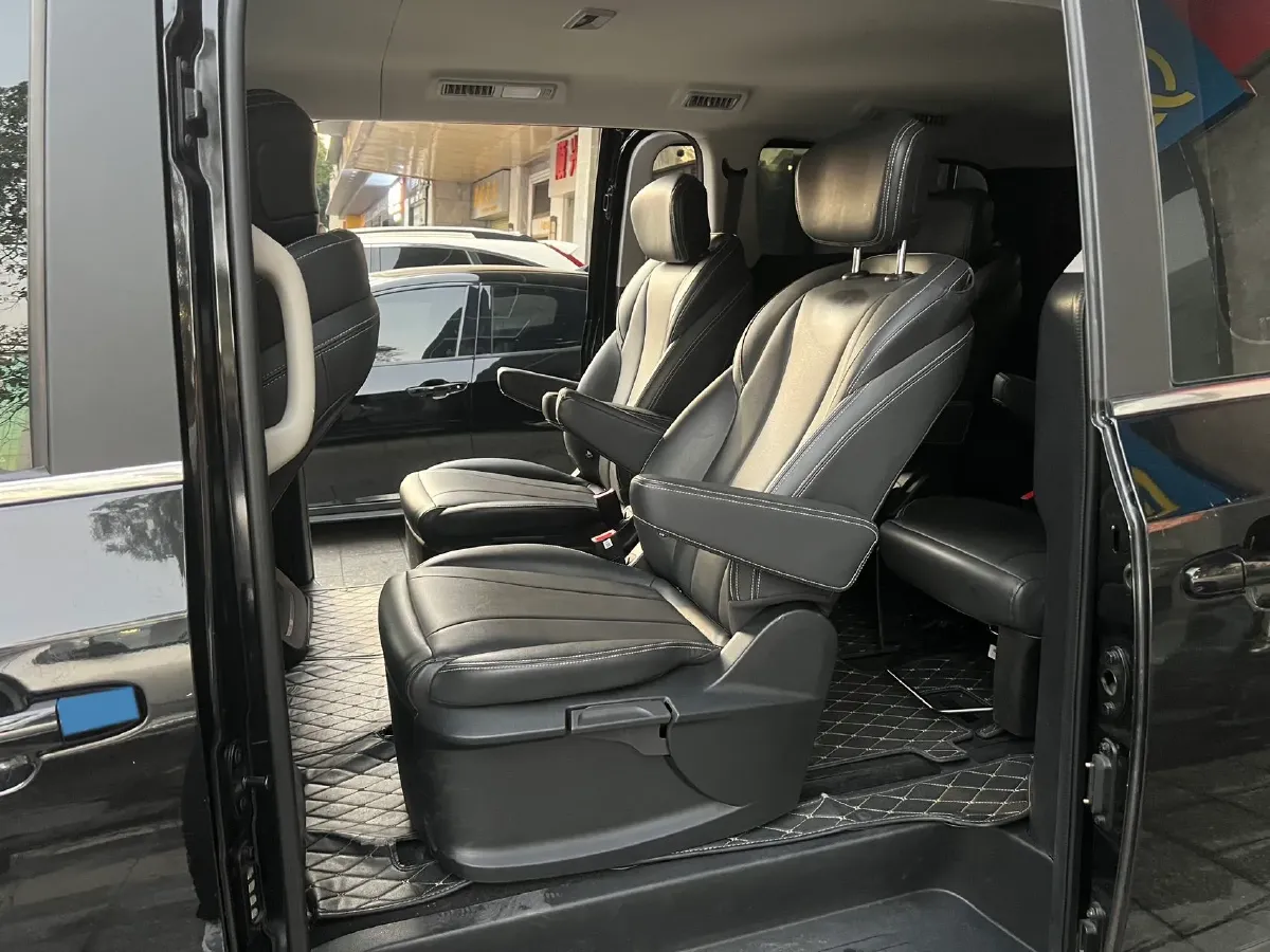 2023 MAXUS G20 2.0T 261HP L4 8AT,autocango,china used car exporter,china ev exporter,chinese used car exporter,chinese used ev exporter