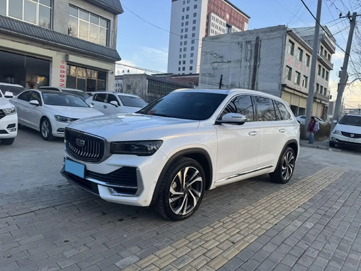 2021 Geely Monjaro 2.0T 238HP L4 8AT