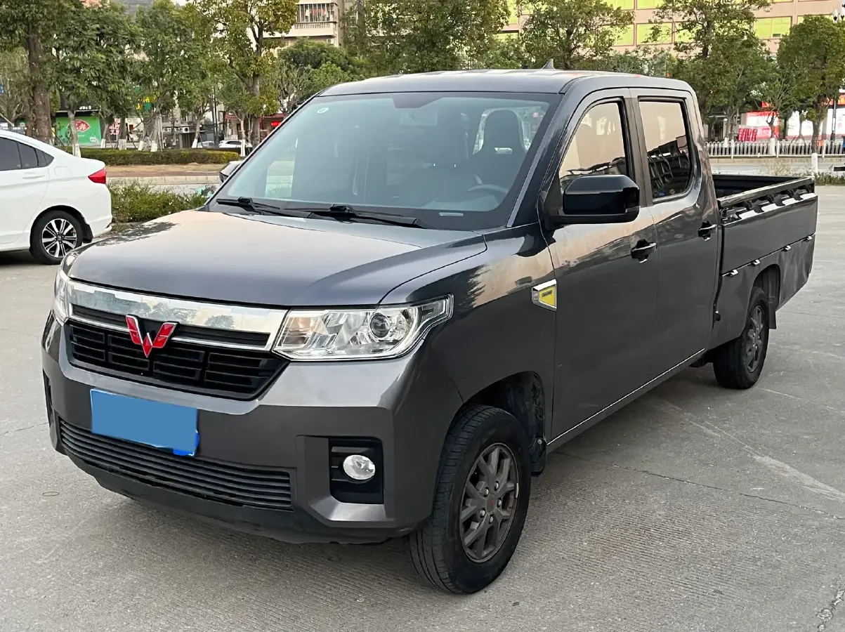 2021 WuLing ZhentTu 1.5L 99HP L4 5MT