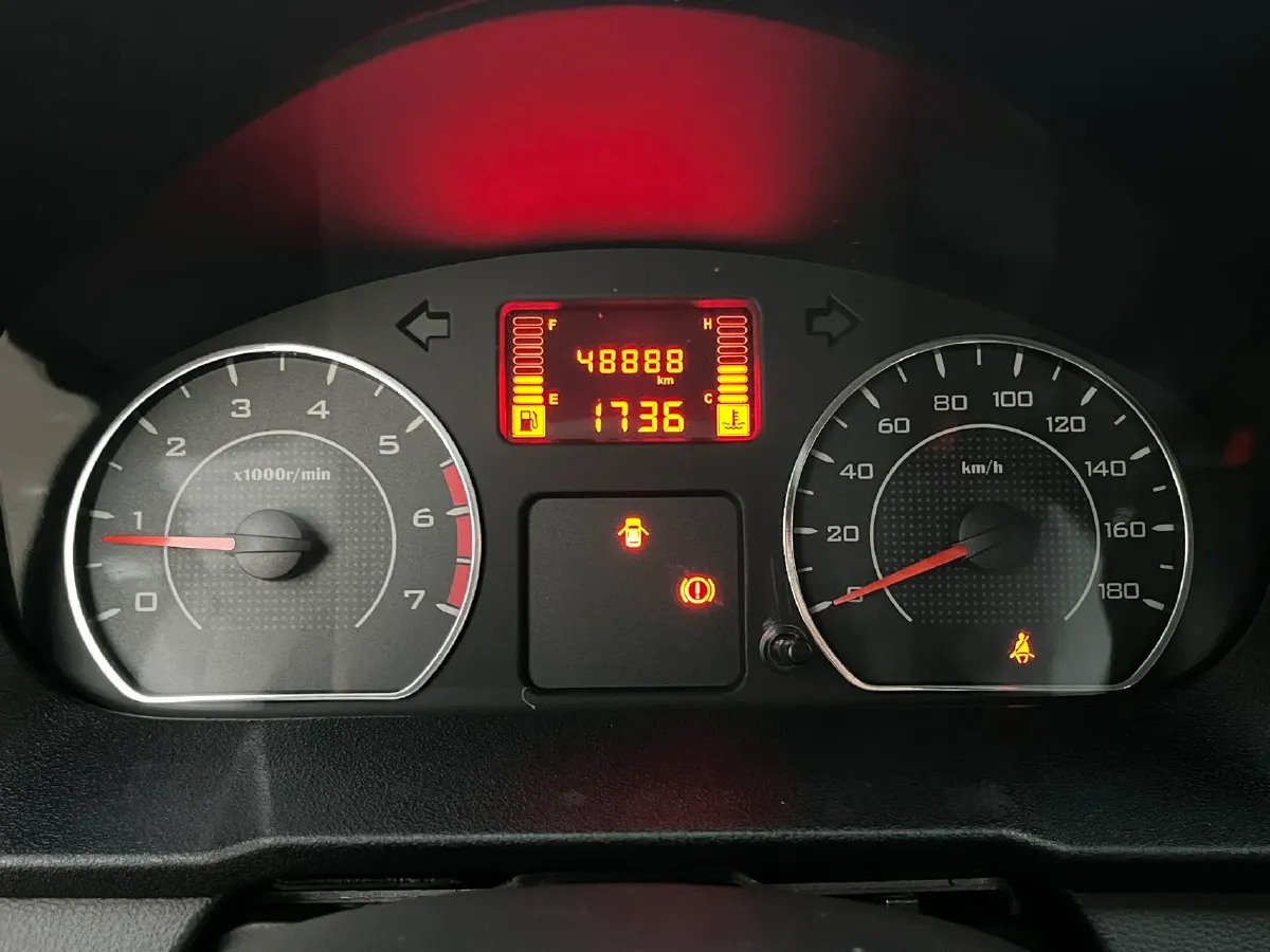 2021 WuLing ZhentTu 1.5L 99HP L4 5MT,autocango,china used car exporter,china ev exporter,chinese used car exporter,chinese used ev exporter