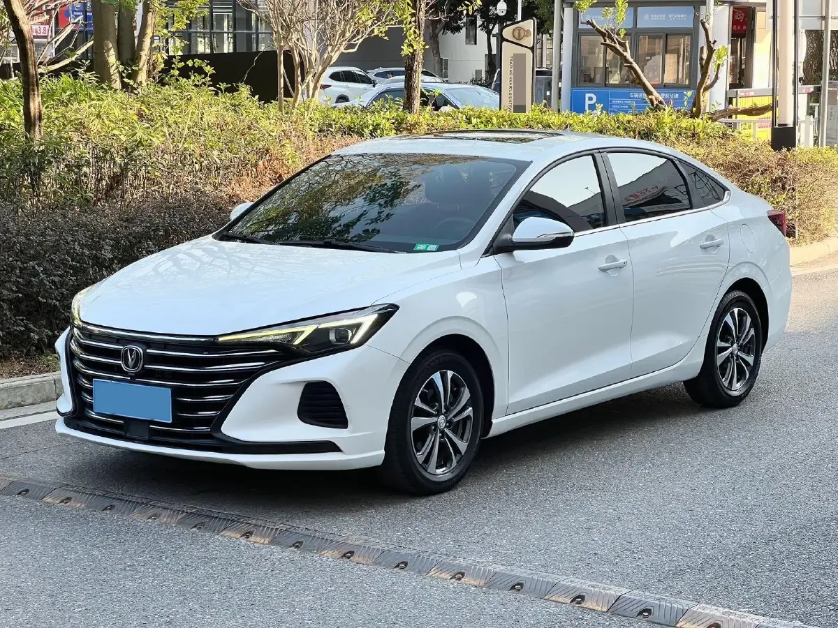 2020 ChangAn Eado 1.6L 128HP L4 CVT