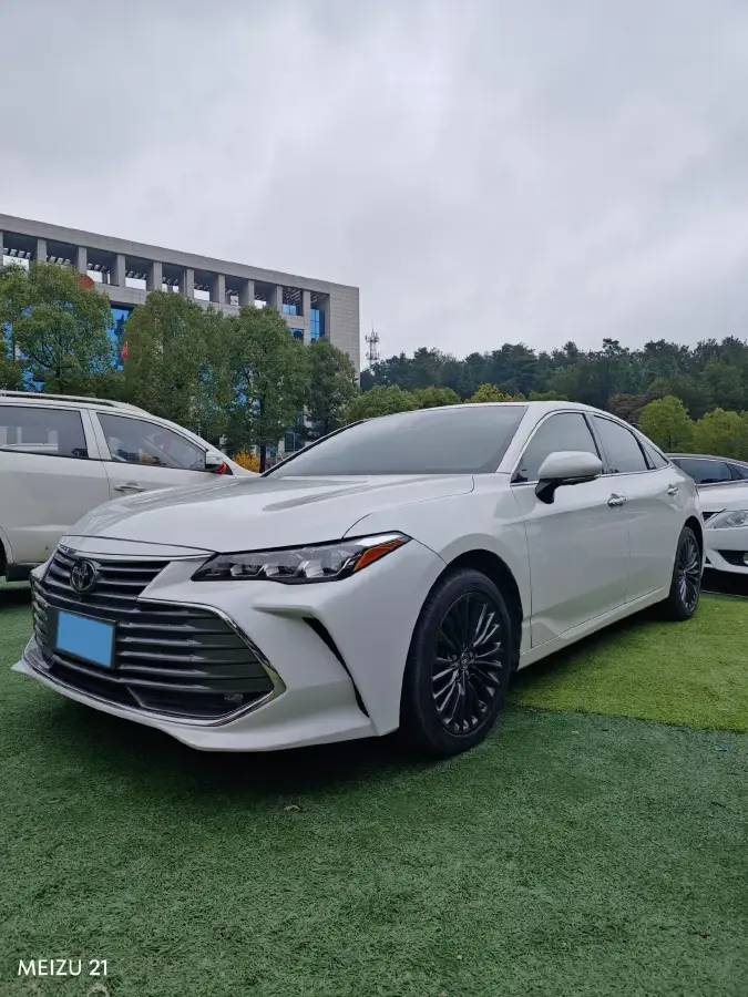 2019 Toyota Avalon 2.0L 178HP L4 CVT