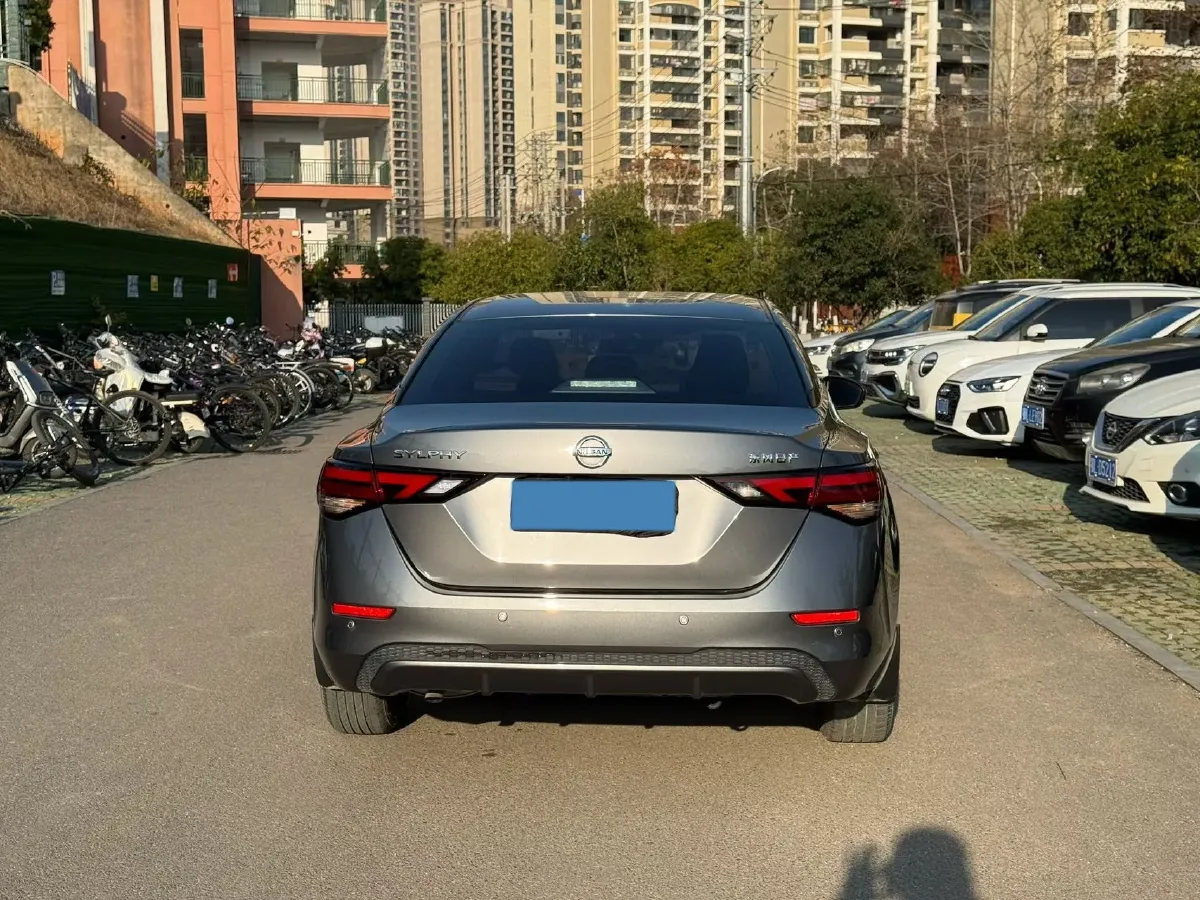 2022 Nissan Sylphy 1.6L 135HP L4 CVT,autocango,china used car exporter,china ev exporter,chinese used car exporter,chinese used ev exporter
