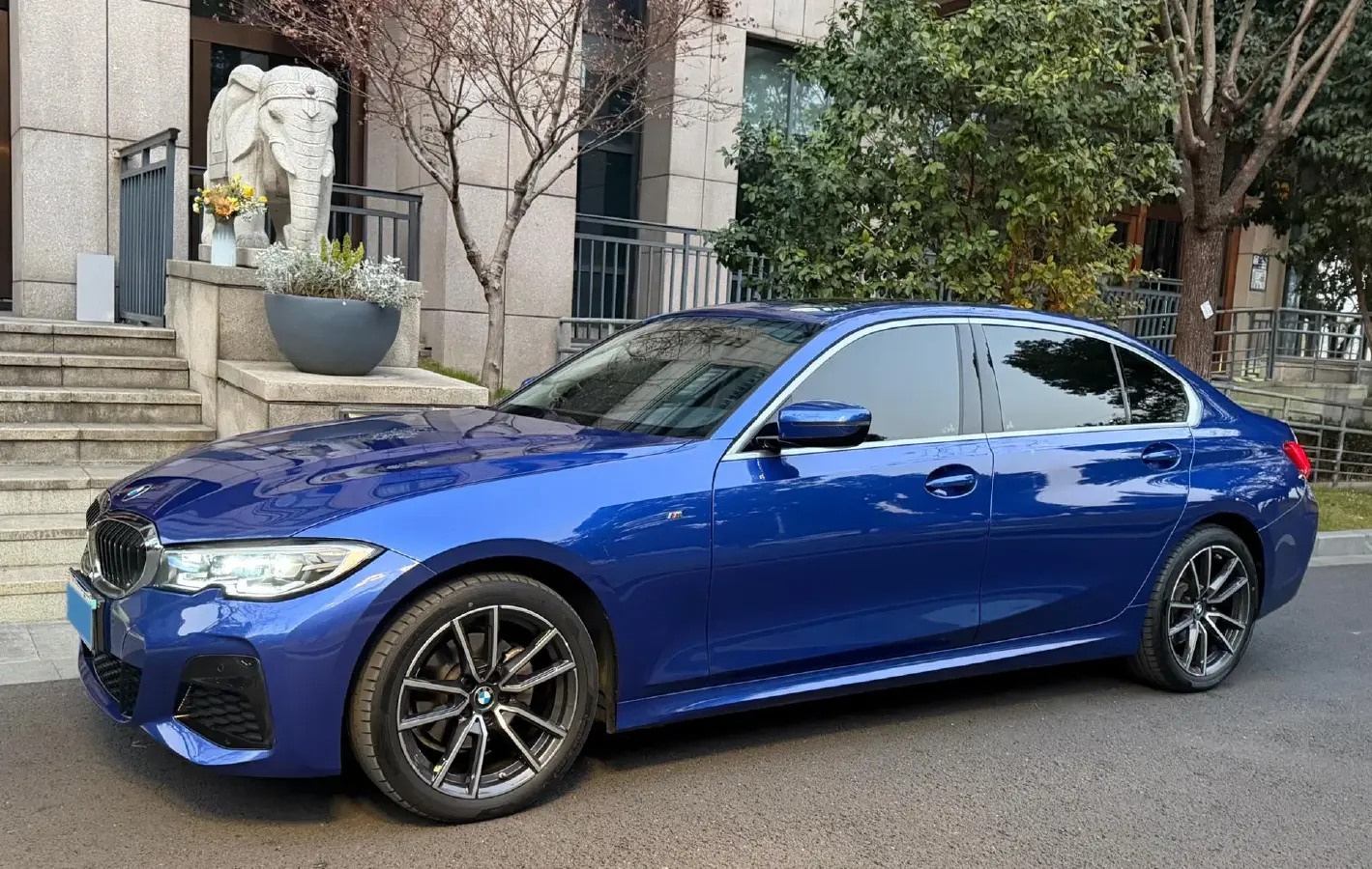 2022 BMW 3 Series 2.0T 184HP L4 8AT