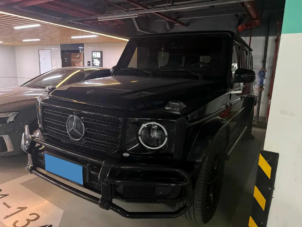 2019 Mercedes-Benz G Class 4.0T 421HP V8 9AT