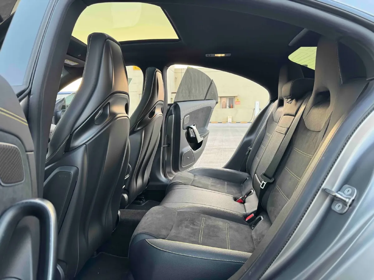 2024 Mercedes-Benz CLA AMG 2.0T 421HP L4 8DCT,autocango,china used car exporter,china ev exporter,chinese used car exporter,chinese used ev exporter
