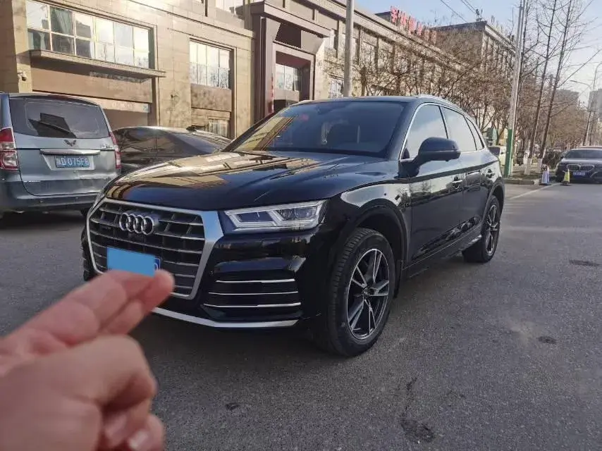 2020 Audi Q5L 2.0T 190HP L4 7DCT