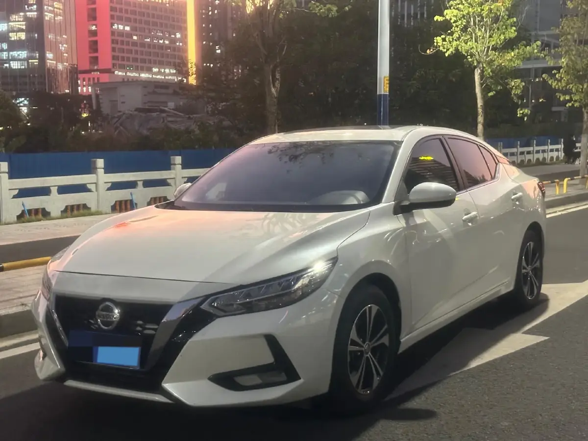 2022 Nissan Sylphy 1.6L 135HP L4 CVT