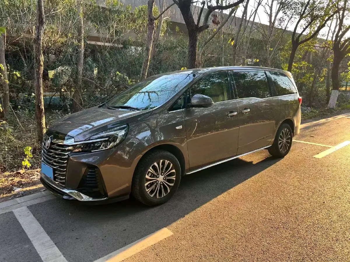 2023 Buick GL8 2.0T 237HP L4 9AT