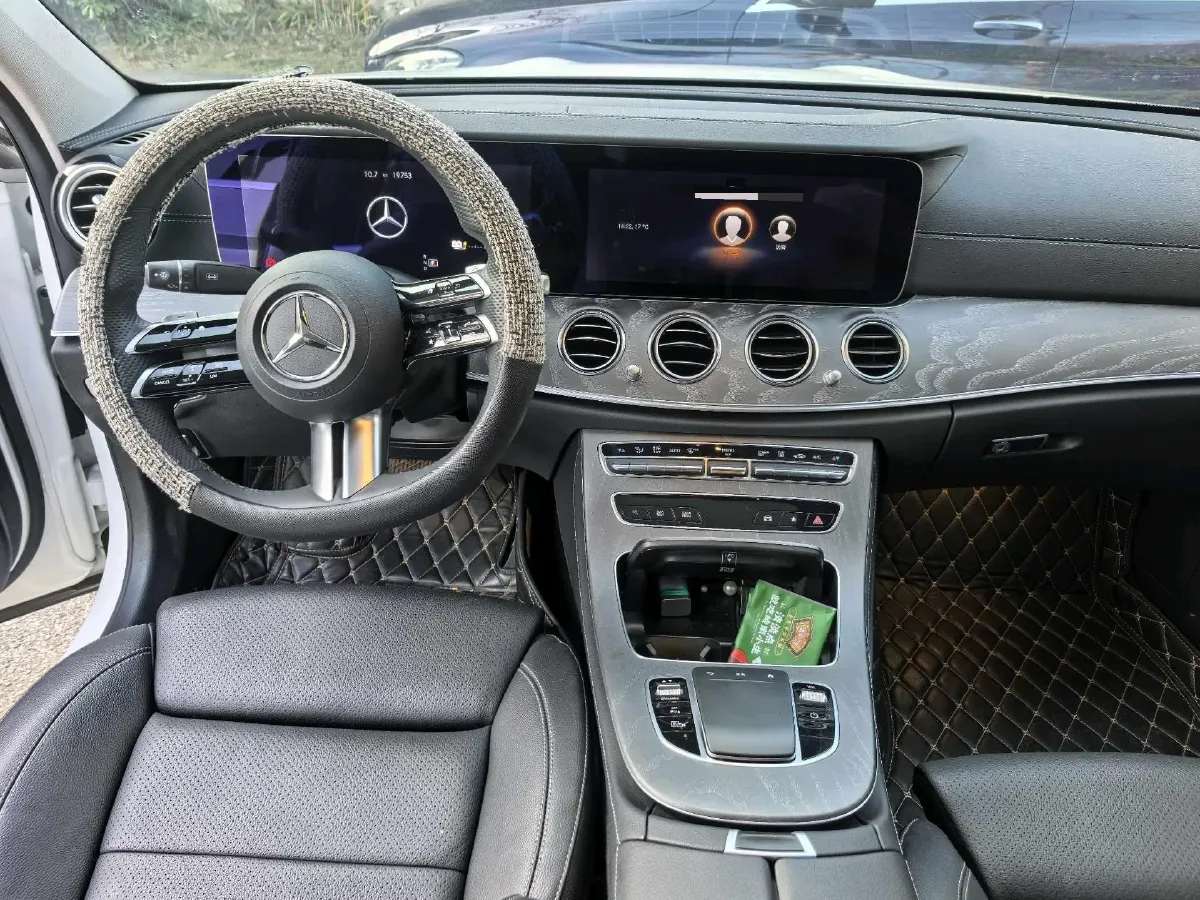 2022 Mercedes-Benz E Class 2.0T 211HP L4 9AT PHEV 25.4KWH,autocango,china used car exporter,china ev exporter,chinese used car exporter,chinese used ev exporter