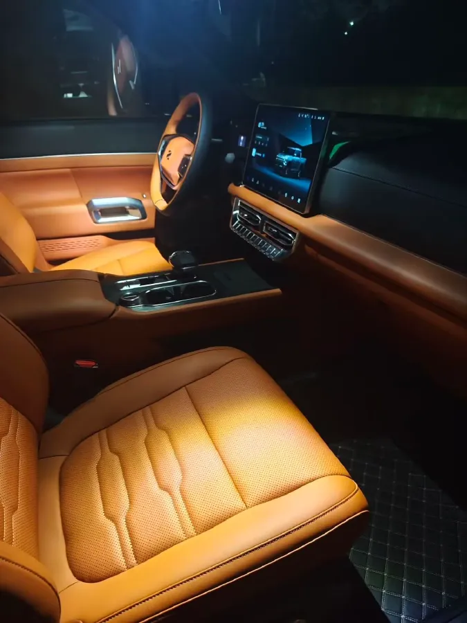 2025 Dongfeng Z9 2.3T 190HP L4 8AT,autocango,china used car exporter,china ev exporter,chinese used car exporter,chinese used ev exporter