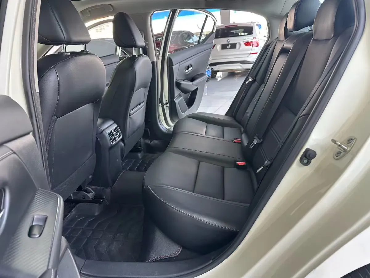 2021 Nissan Sylphy 1.6L 135HP L4 CVT,autocango,china used car exporter,china ev exporter,chinese used car exporter,chinese used ev exporter