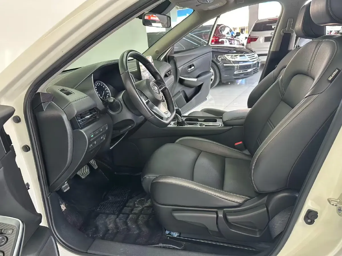 2021 Nissan Sylphy 1.6L 135HP L4 CVT,autocango,china used car exporter,china ev exporter,chinese used car exporter,chinese used ev exporter