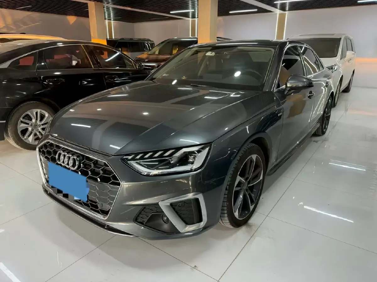 2020 Audi A4L 2.0T 190HP L4 7DCT