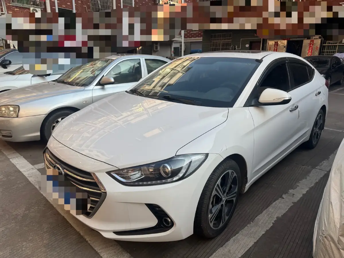 2018 Hyundai Elantra 1.4T 130HP L4 7DCT