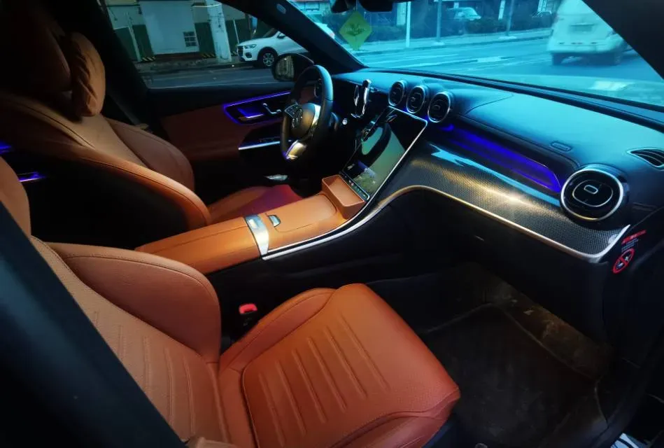 2025 Mercedes-Benz GLC Class 2.0T 204HP L4 9AT,autocango,china used car exporter,china ev exporter,chinese used car exporter,chinese used ev exporter