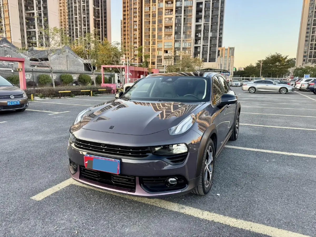 2019 LYNK&CO 02 2.0T 190HP L4 6AT