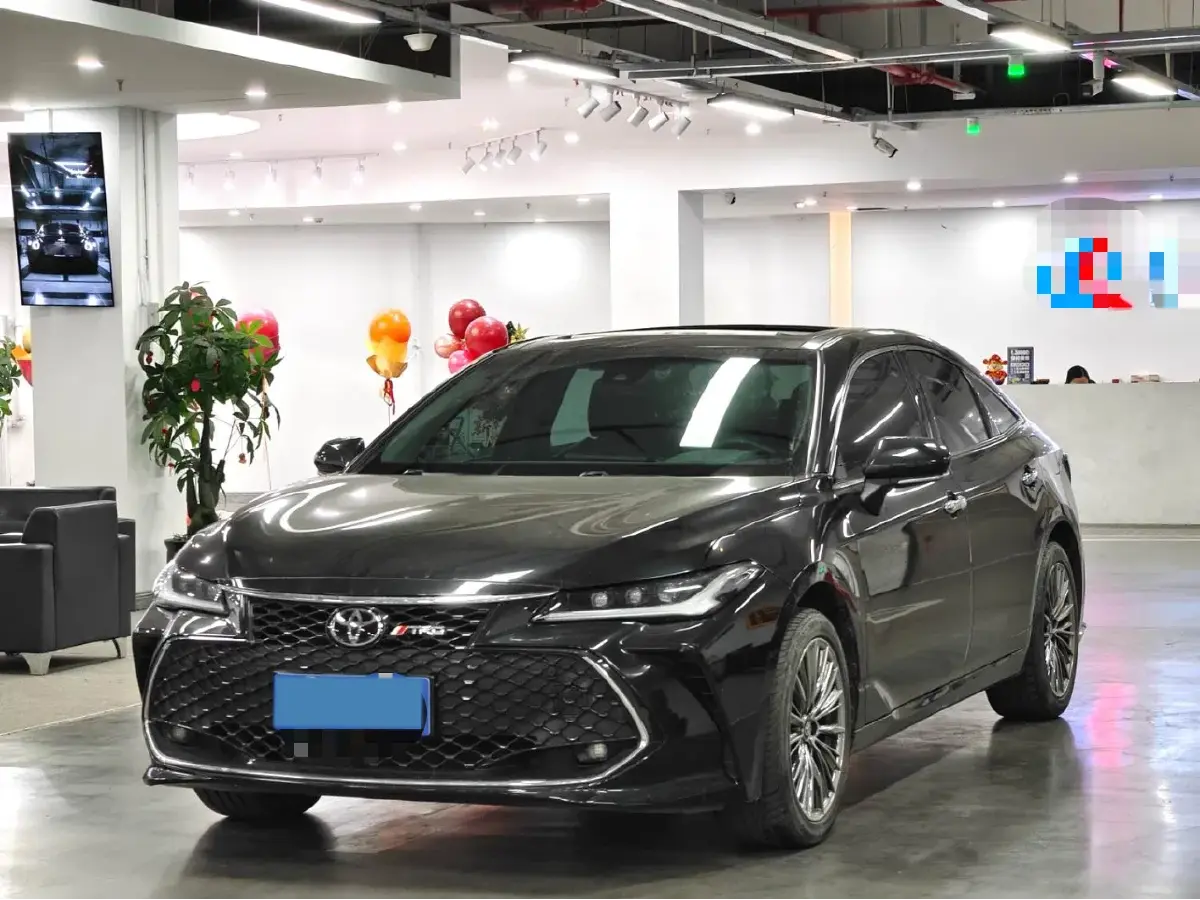 2022 Toyota Avalon 2.5L 209HP L4 8AT