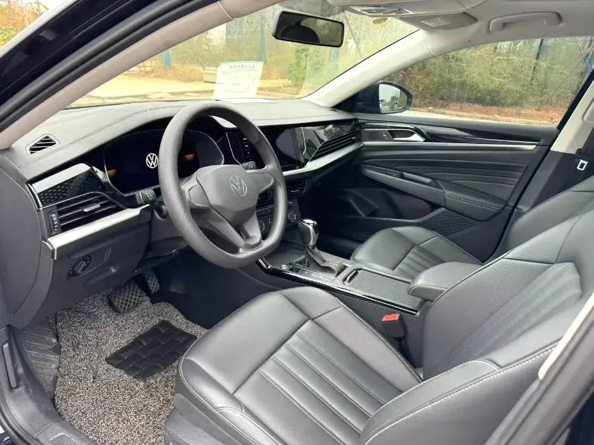 2022 Volkswagen Passat 1.4T 150HP L4 7DCT,autocango,china used car exporter,china ev exporter,chinese used car exporter,chinese used ev exporter