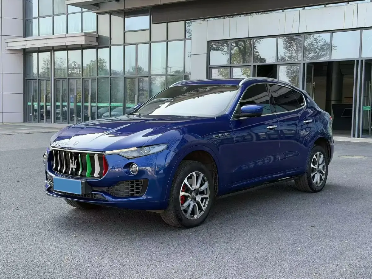 2018 Maserati Levante 3.0T 350HP V6 8AT